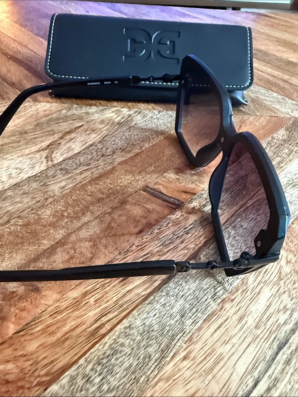 Sam Edelman Black Sunglasses with Embossed Logo Case